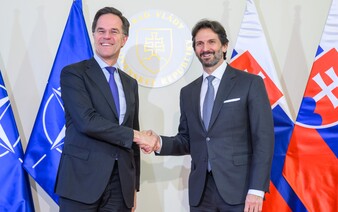 Šéf NATO po návšteve Slovenska vyzval na radikálnu zmenu. Ohrozená je bezpečnosť po celom svete, tvrdí Rutte
