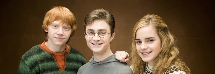 Šéf štúdia Warner Bros. chce ďalšie filmy s Harrym Potterom. Neprekáža mu ani transfóbna Rowlingová