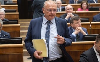 Seniori spôsobili minimum nehôd. Smer navrhuje zmenu pravidiel pre lekársku prehliadku