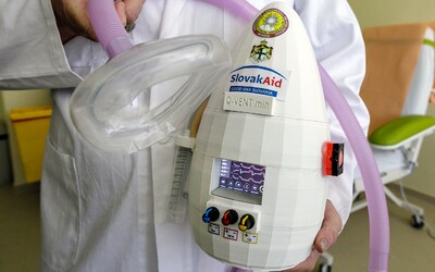 Seniorka v Německu dvakrát vypnula ventilátor své spolubydlící v nemocnici. Rušil ji jeho zvuk