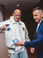 Separ oficiálne pokrstil svoju tresku NEVIEM: „Od malička mám rád tresku, a preto ju mám na obale môjho nového albumu“