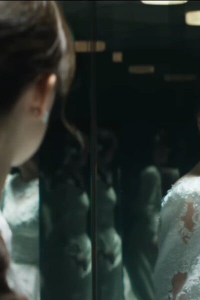 Séria hororov The Conjuring nekončí. Po historickom úspechu filmu V zajatí démonov 4 prichádza prequel