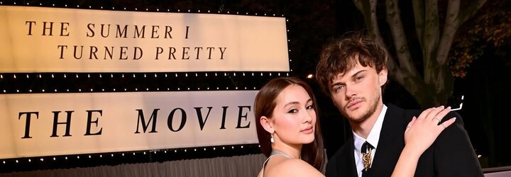 Seriálový fenomén „The Summer I Turned Pretty“ nekončí. Príbeh Belly uzavrie celovečerný film
