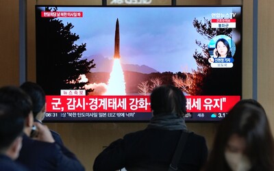 Severní Korea se zase předvádí. Vypálila dvě balistické rakety krátkého doletu do Japonského moře