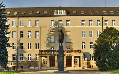 Sexistickým a mimořádně hrubým chováním se zabývají na Univerzitě Palackého v Olomouci