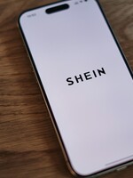 Shein je v problémech. Evropská komise spouští vyšetřování kvůli porušení pravidel