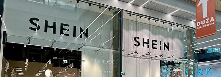 Shein spúšťa kamenné predajne. Fast fashion reťazec otvorí svoju prvú prevádzku vo Francúzsku