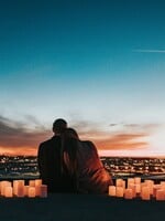 Si single? Toto je zoznam miest, kde sa dá nájsť láska najjednoduchšie
