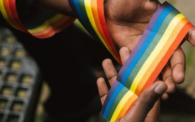 Singapur zruší zákon, ktorý zakazuje homosexuálny pohlavný styk. Doteraz kriminalizoval všetky gay vzťahy