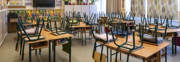 Školy a škôlky sa možno otvoria aj cez prázdniny a žiaci sa budú učiť, pripustil premiér Igor Matovič