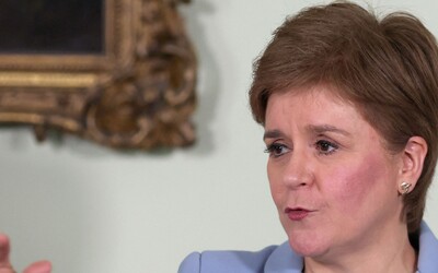 Skotská premiérka Sturgeon po osmi letech odstupuje z funkce