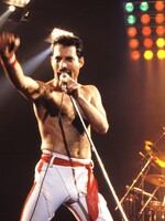 Skupina Queen vydala ztracenou píseň. Nazpíval ji Freddie Mercury před více než 30 lety 