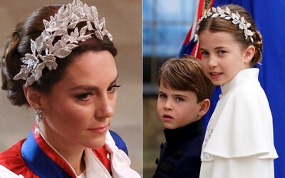 Skutečnými hvězdami korunovace byla Kate s dcerou Charlotte, shoduje se internet