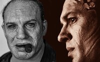 Sleduj neuvěřitelnou proměnu Toma Hardyho na zvrásněného Al Caponeho. Gangsterský film vyjde již za týden