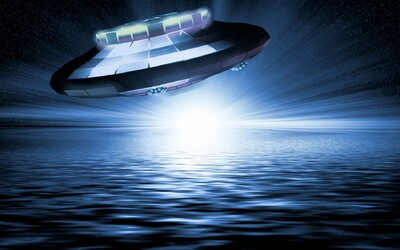 Sledujeme UFO, přiznala americká vláda. Internet boří mimozemské memes