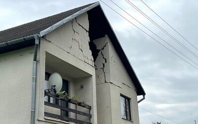 Slováci, ktorým zemetrasenie poškodilo domy, sa musia obrátiť na poisťovne. Štát vysvetľuje, ktorým ľuďom môže pomôcť