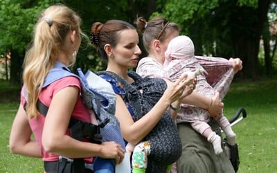 Slováci prezradili, či plánujú deti: Som gej, netlačia ma biologické hodiny, ale zákony. V garsónke by som si rodinu nezakladala