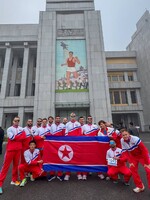 Slováci sa dostali do prísne stráženej Severnej Kórey. Predstierali, že sú atléti, aby sa mohli zúčastniť maratónu v Pchjongjangu