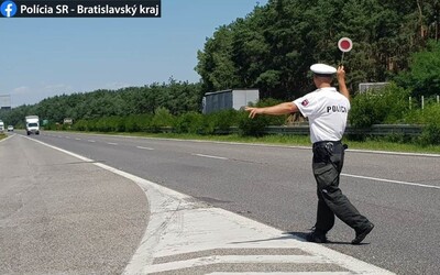 Slovák sa spoliehal na nepísané pravidlo o diaľničnej známke, zaplatil mastnú pokutu. Teraz varuje ostatných