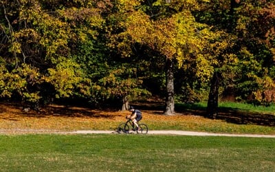 Slovákov čaká slnečná sobota. Teploty dosiahnu 17 °C, niektoré časti Slovenska však potrápi vietor