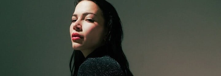 Slovenská DJ-ka odhaľuje sexuálnych predátorov: Vyzýva ženy, aby zdieľali skúsenosti na novom profile