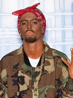 Slovenská modelka ako Tupac alebo Dejdar ako The Weeknd. Prečo je blackface a používanie slova  „ni**a“ absolútne nevhodné?