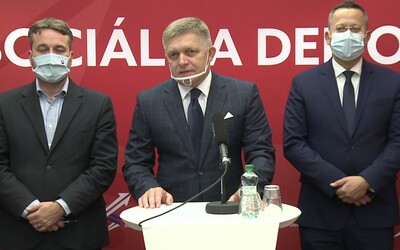Slovenskí odborníci neodporúčajú nosiť plastové štíty ako Robert Fico. Nezabraňujú šíreniu koronavírusu 