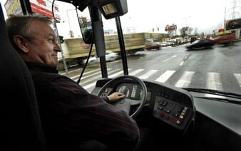 Slovensko čelí kríze v doprave. Chýba vyše 16 000 profesionálnych vodičov, situácia sa alarmujúco zhoršuje