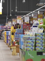 Slovensko nakúpi dodatočné jedlo do štátnych rezerv. Na potravinovú krízu chceme byť pripravení