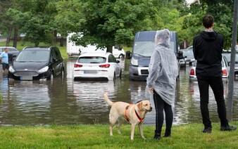 Slovensko zasiahnu silné zrážky a povodne. SHMÚ vydal výstrahy pre viacero regiónov
