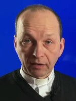 Slovenský biskup sa pohoršoval nad seriálom RTVS, kde sa bozkávali dve ženy. „Pre deti to môže byť devastačné,“ hovorí