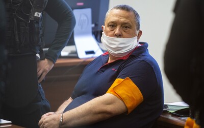 Slovenský politik platil mafiánom za vraždy milióny, tvrdí obžaloba. Spolu so synom si mal najímať gang sátorovcov