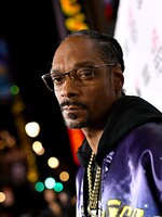 Snoop Dogg oznámil, že skončil s marihuanou. Dôvodom je jeho rodina