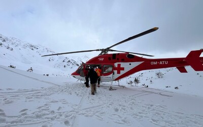 Snowboardista v Demänovskej Doline prepadol cez skalný prah, padal 12 metrov a utrpel vážne zranenia. Zasahoval aj vrtuľník 