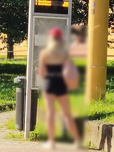 Šofér MHD tajne odfotil ženu zozadu. Dopravca zverejnil fotku na „deň zadkov“, teraz čelí sexistickému škandálu