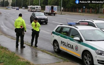 Šoféri by sa mali mať na pozore. Polícia počas sviatkov sprísni svoje hliadky