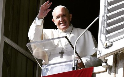 Spoluzakladatel Instagramu letěl do Itálie, aby pomohl papeži Františkovi založit si vlastní účet na sociální síti
