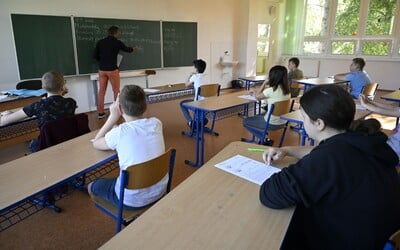 Štát bude deťom na Slovensku rozdávať desiatky eur na nákup školských potrieb. Zverejnili podmienky, ktoré treba splniť