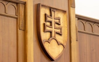 Štát navyšuje ďalšie poplatky. Pozri si, o koľko si priplatíš od mája