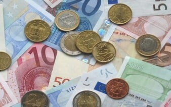 Štát prispeje niektorým Slovákom tisíce eur na auto. Zisti, či spĺňaš podmienky