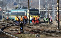 Stav koľajníc na Slovensku privádza České dráhy do zúfalstva. Kazia sa nám na nich vlaky, odkazujú našim železniciam