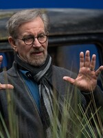 Steven Spielberg chystá hororový seriál. Pozrieť si ho budeš môcť len na smartfóne a o pol noci
