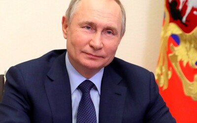 Stres při každém pípnutí mobilu? Putin podepsal zákon o elektronickém povolávacím rozkazu