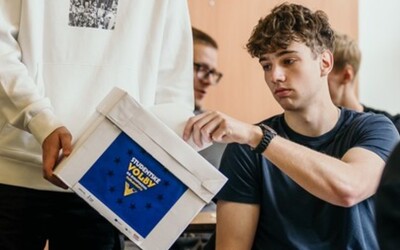 Studentské volby 2024: Mezi mladými vítězí koalice SPOLU