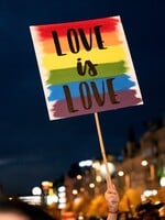 Studie: Jak zlepšit život LGBTQ lidem v 5 krocích