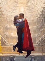 Superman pokoří 17 let staré prokletí DC filmů