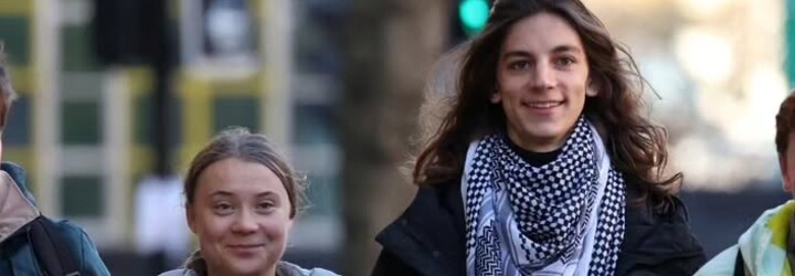 Švédska aktivistka Greta Thunberg je zrejme zadaná. Učaroval jej mladý fotograf