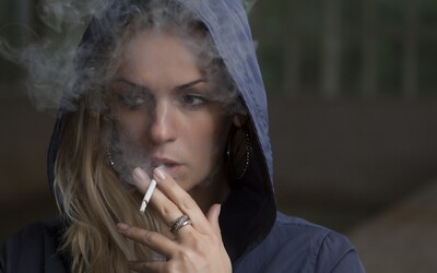 Švédsko chce byť do roku 2025 krajinou bez fajčiarov. Rozšírilo zákaz fajčenia na verejnosti