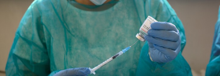 Světová zdravotnická organizace dala zelenou čínské vakcíně Sinopharm. Zatím platí pouze pro nouzové použití