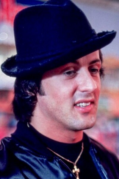 Sylvester Stallone: Začínal v porne, údajne zneužil 16-ročnú fanúšičku a počas nakrúcania Rockyho 4 takmer zomrel